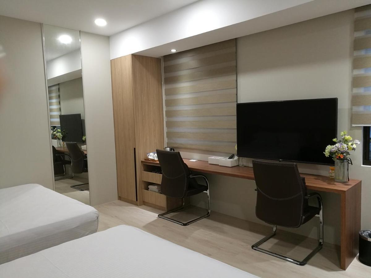 名竹旅社 Minzu Hotel Lộc Cốc Ngoại thất bức ảnh